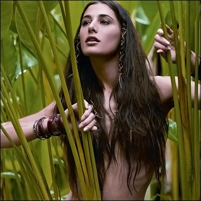 [nargis-fakhri-pictures-wallpaper%255B5%255D.jpg]
