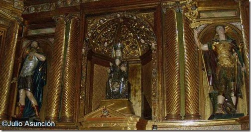 Virgen de Irache con San Emeterio y San Celedonio - Dicastillo