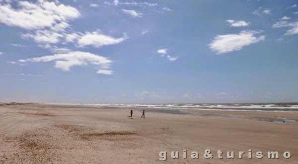 Praia de Caburé