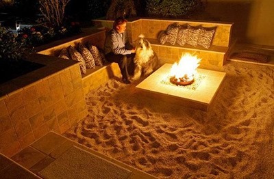 14. BACK GARDEN BEACH WITH FIRE PIT