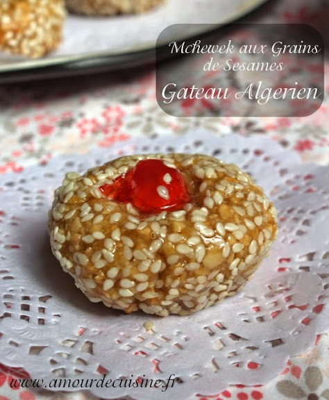Mchewek Aux Grains De Sesame Gateau Algerien Economique En Video Algerie360 Mchewek Aux Grains De Sesame Gateau Algerien Economique En Video Algerie360