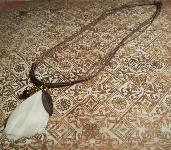 [feather%2520necklace%255B7%255D.jpg]