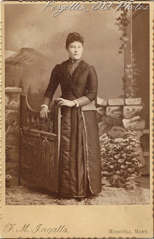 Cabinet Card Montana Woman DL Antiques