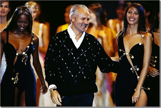 gianni-versace-pin-dress-supermodels