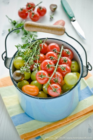 [Tomatoes2011_0149-WM%255B2%255D.jpg]