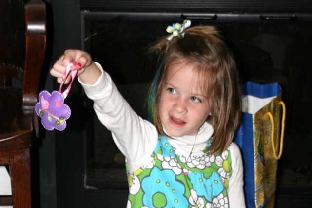 [Molly6thbirthday%252C4-15-11%2520050%255B2%255D.jpg]