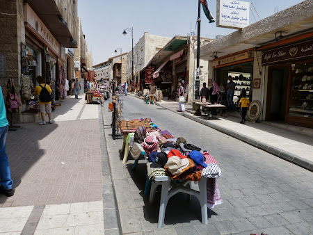 Obiective turistice Iordania: strazile din Madaba