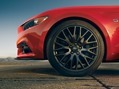 2015-Ford-Mustang-Photos-16