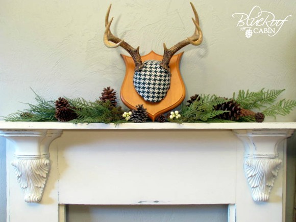Mantel with Decorative Corbels 11