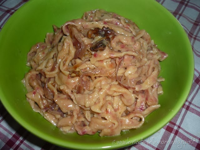 [Tagliatelle-con-rapa-rossa-al-sugo-d%255B48%255D.jpg]