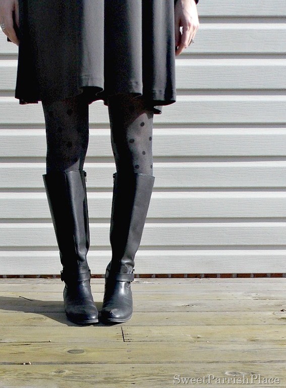 Grey Dreess, plaid scarf, polka dot tights3