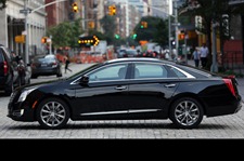 2013-Cadillac-XTS-02