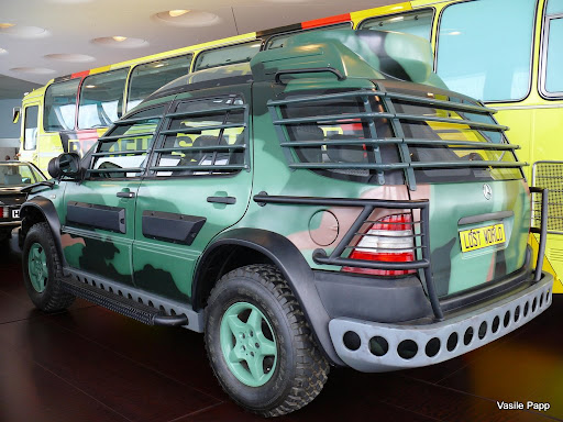 Book guest jurassic mercedes ml park #7