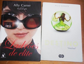 As duas autoras se chamam Ally! ;O