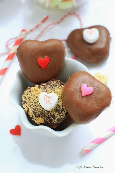 Nutella-Heart-Graham-Cracker-Truffles-from-----@LifeMadeSweeter.jpg