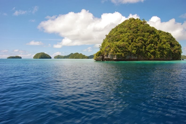 rock-islands-palau-20