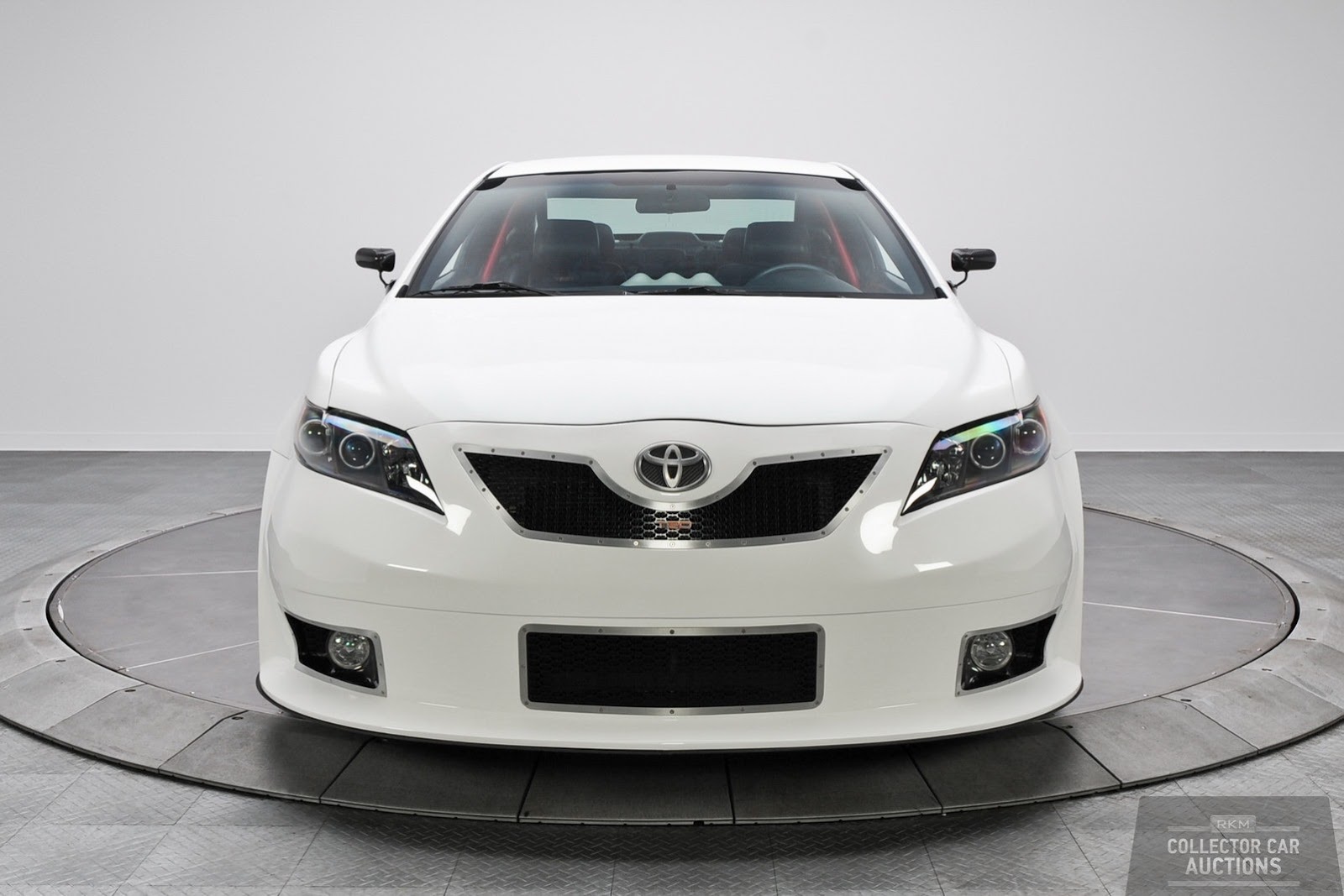 [NASCAr-Edition-Toyota-Camry-Coupe-11%255B2%255D.jpg]