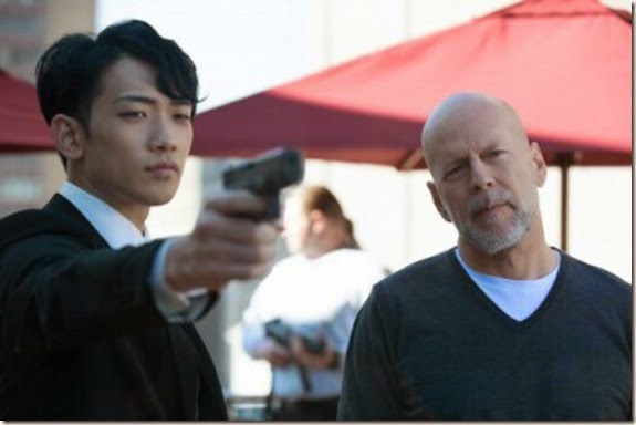 rain and bruce willis THE PRINCE(1)