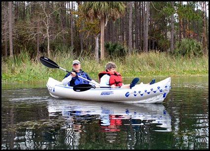 04d - kayaking - Ron and Terri