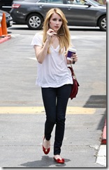 Emma Roberts in Tight Black Pants Leaving The Coffee Bean in LA-01-560x887
