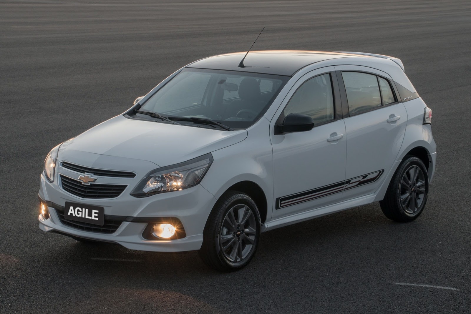 [2014-Chevrolet-Agile-4%255B2%255D.jpg]