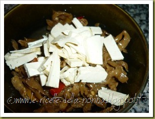 Antipasto piccante di tofu al naturale con melanzane e peperoni sott'olio (6)