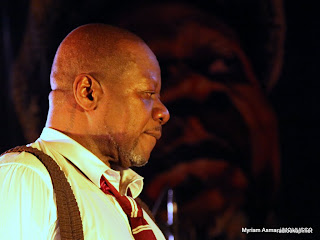 Papa Wemba lors d'un concert à la Halle de la Gombe, septembre 2010.