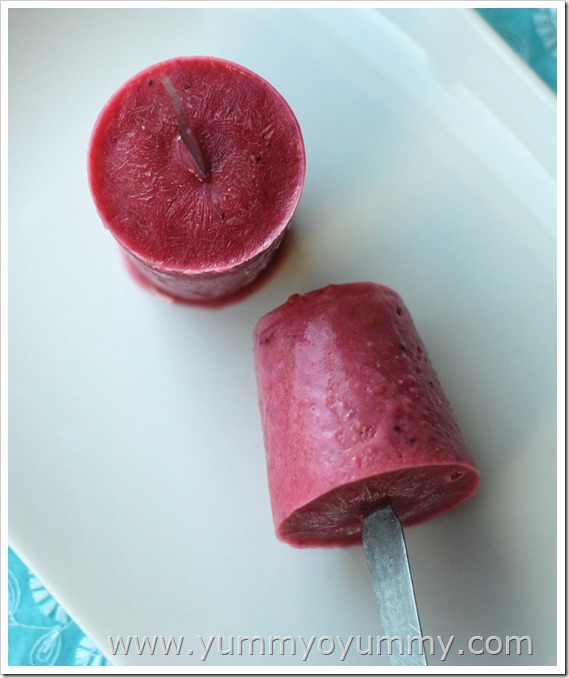 Berry Yoghurt popsicles