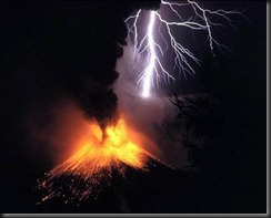 400px-Volcano-lightning