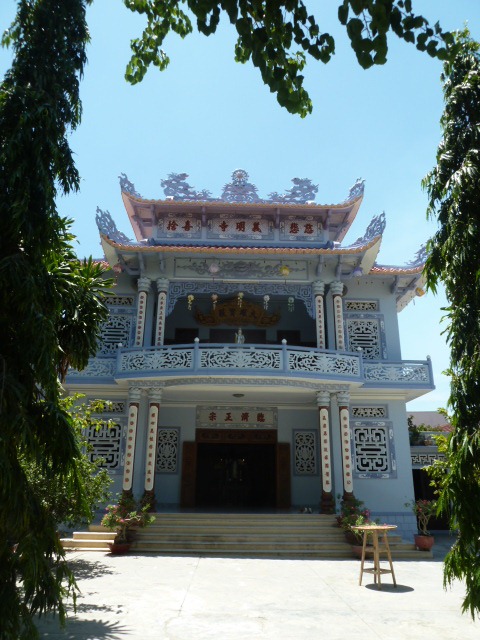 [Vietnam-Ang-Trang-Nghia-Minh-Pagoda-%255B2%255D.jpg]