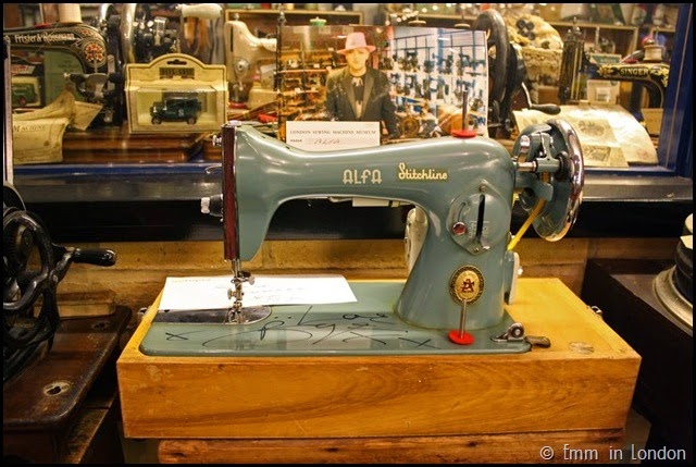 London Sewing Machine Museum retro Alfa Stitchline machine