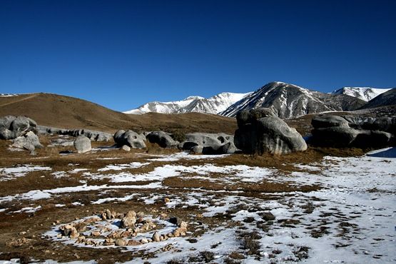 [CastleRockboulders3.jpg]