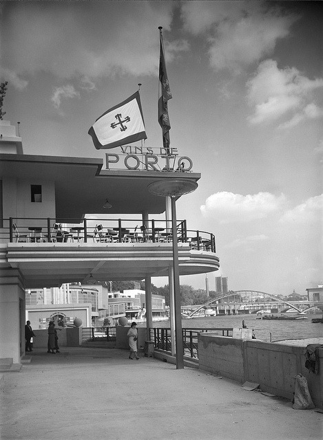 [Expo-Paris-1937.12-Terrao3.jpg]