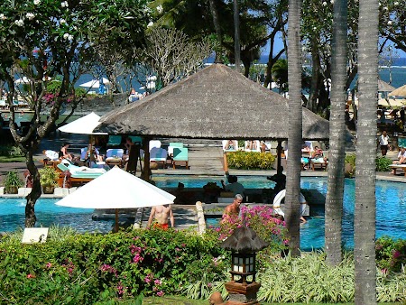 09. Bar in Hyatt Bali.JPG