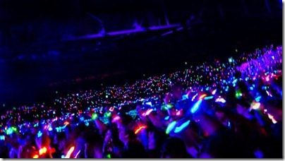 603052_454127077931844_134205815_n