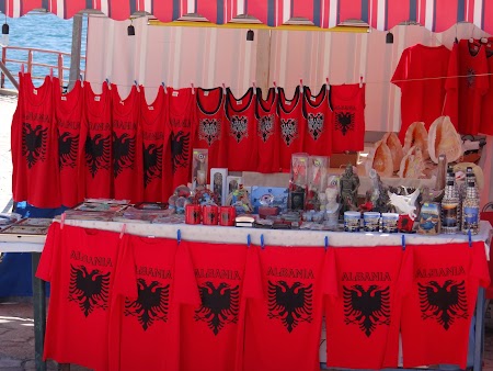 74. Suveniruri Albania.JPG
