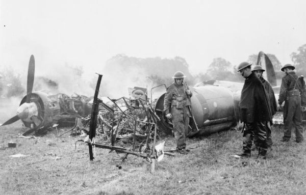 [aircraft-wreck-battle-of-britain-124.jpg]