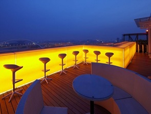 uluminacion-colores-teraza-hotel uluminacion-colores-teraza-hotel