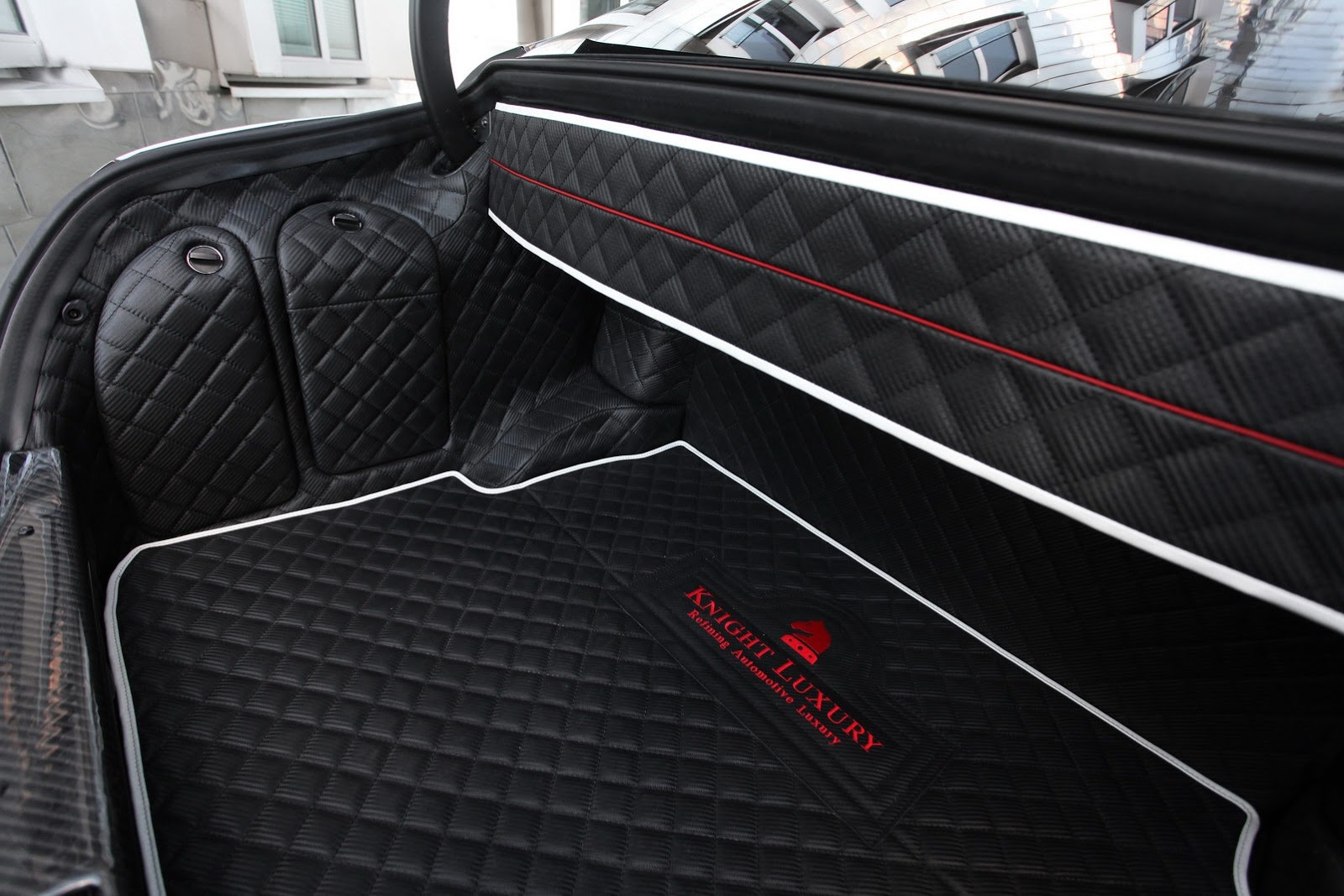 [Maybach-Knight-Luxury-14%255B2%255D.jpg]