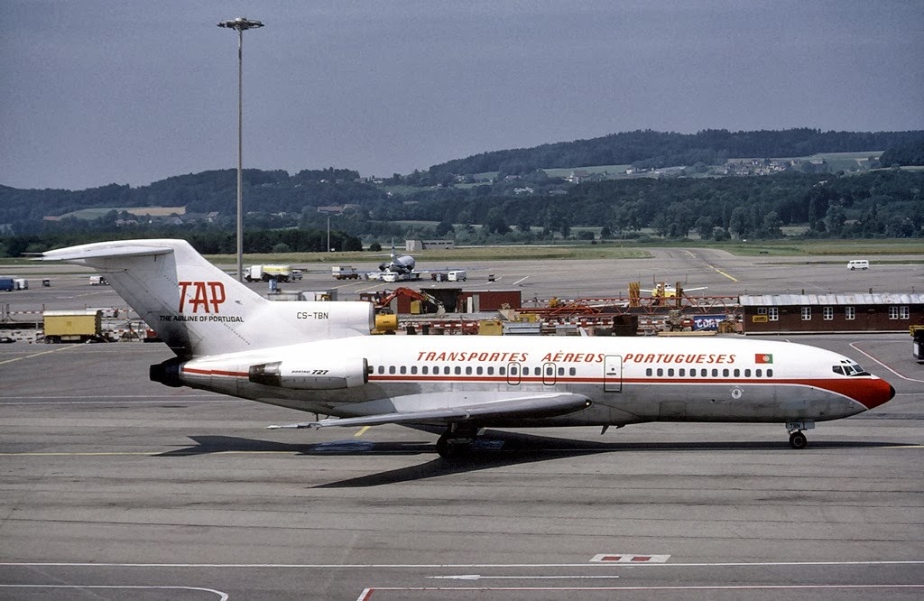 [Boeing-727-200-1975.2-Tap11.jpg]