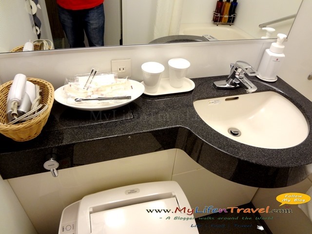 Sunroute Ariake double bed Sunroute Ariake double bed