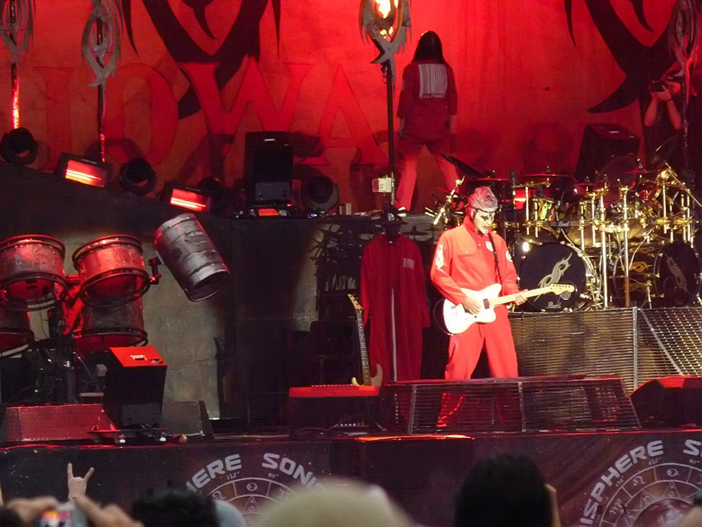 [slipknot2%255B2%255D.jpg]