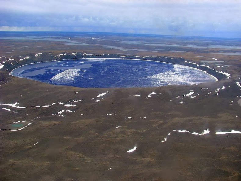pingualuit-crater-3
