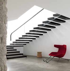 Casa moderna "Balcony Over Bronte" / Arquitecto Luigi Rosselli escaleras-de-diseño-casa-Balcón-sobre Bronte-Luigi-Rosselli