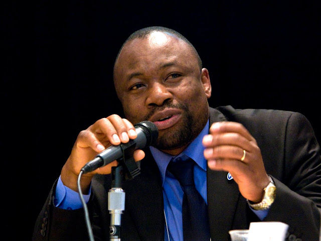Dr. Kazadi Mwayabo. Photo CRS HIV