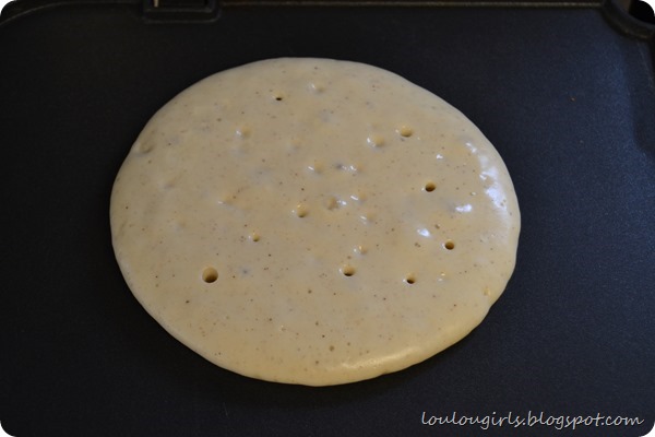 Cinnamon-Roll-Pancake-Recipe-2 (3)