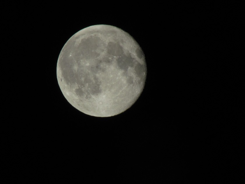 [1-Full-Moon2.jpg]