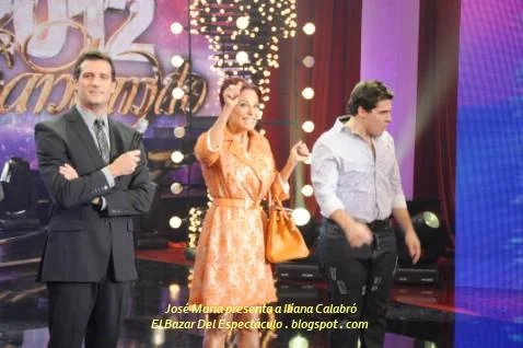 José María presenta a Iliana Calabró.JPG