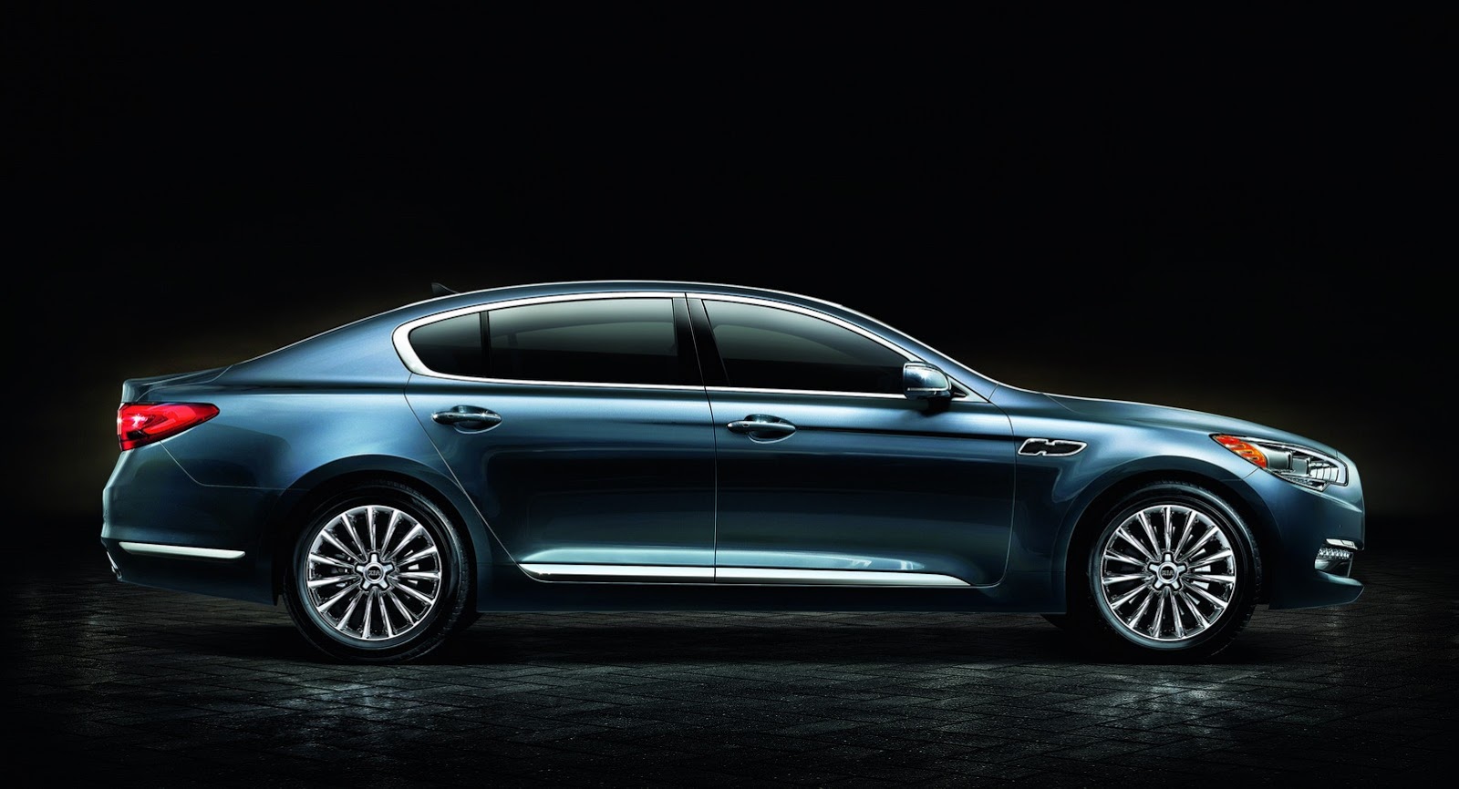 [Kia-900%255B3%255D.jpg]