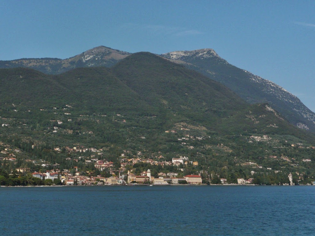 [P10904734.jpg]